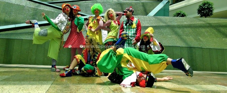 clowns-cirque-show-01